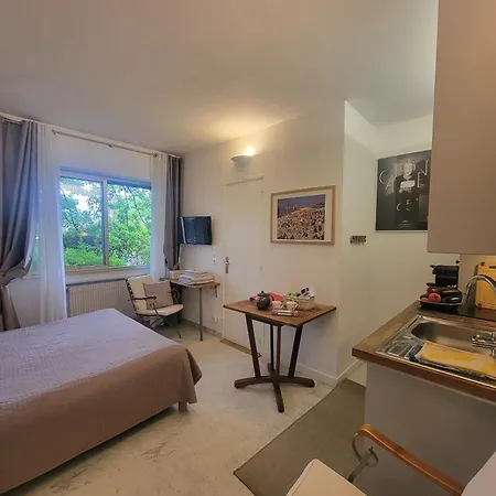 Cannes Studio Air Conditionne Et Bon Wifi Exterior foto